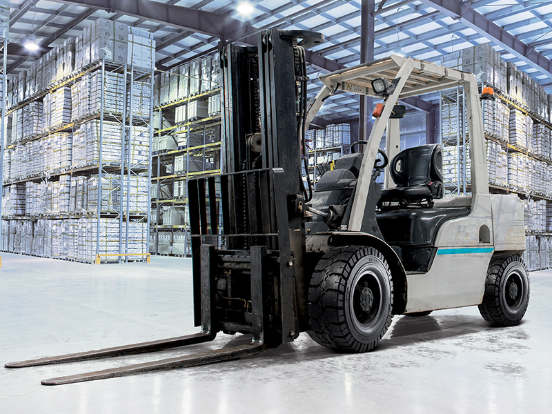 How to Choose the Right Industrial Tyres for Material Handling Equipment 1
