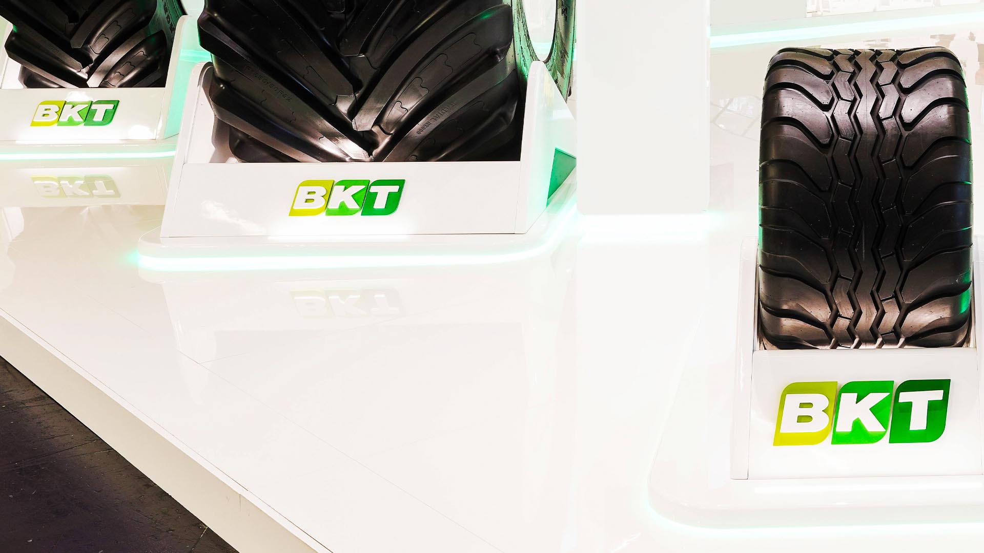 BKT astonishes at The Tire Cologne 2018