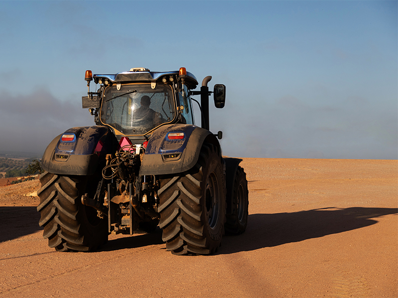 Die besten Landwirtschaftsreifen für den Sommer und trockenes Gelände 1