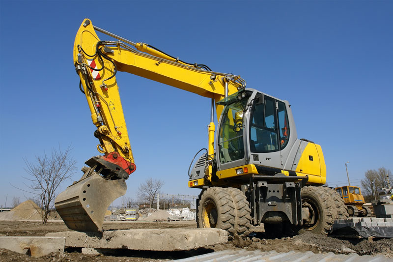 Practical excavator maintenance tips 2