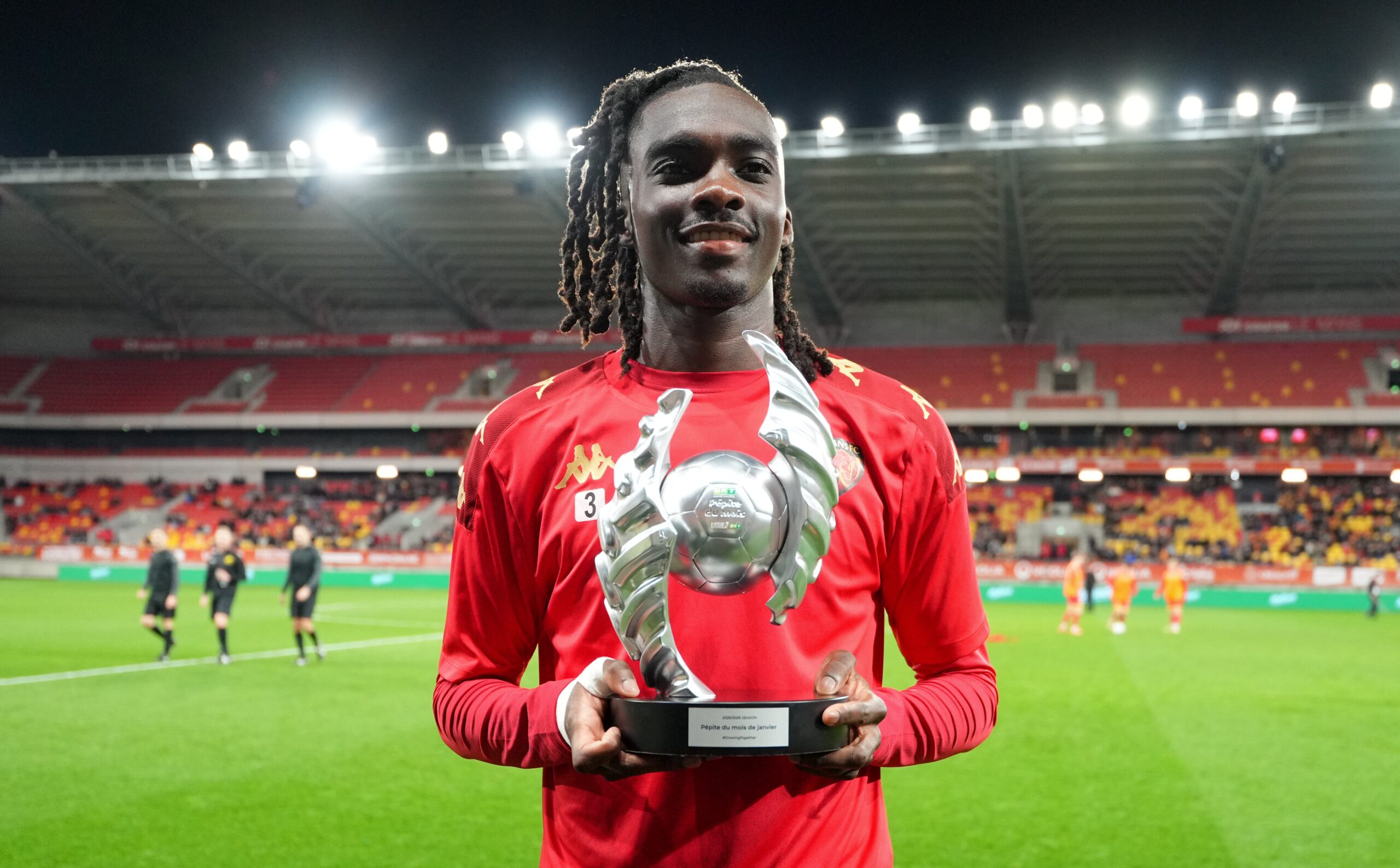 ISAAC COSSIER AWARDED THE ROOKIE OF THE MONTH PRIZE FOR JANUARY